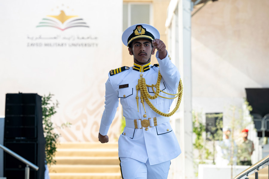بكالوريوس في هندسة الحاسوب