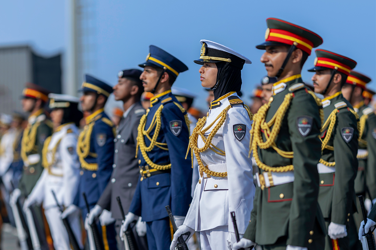 التخصصات والوحدات العسكرية