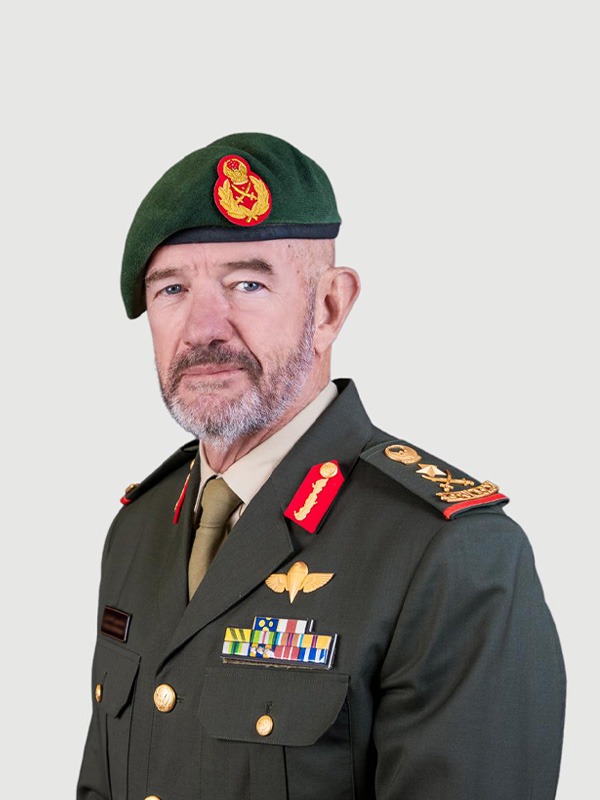 رئيس جامعة زايد العسكرية